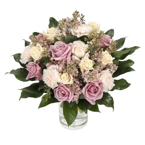 Bouquet of pink and creme