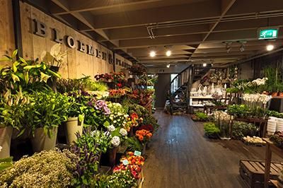 Foto binnenkant bloemenwinkel Bosch Bloemen en Wonen