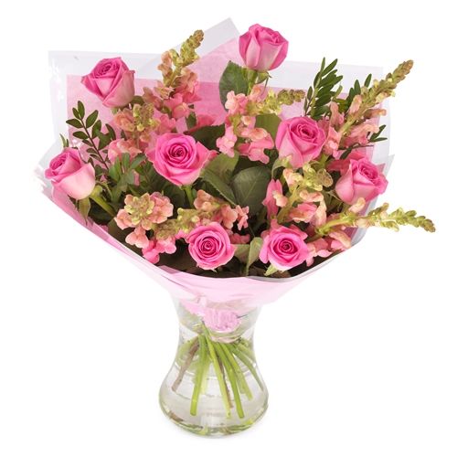 Beautiful pink bouquet of roses
