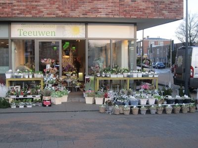 Buitenkant bloemenwinkel Teeuwen uit Haarlem