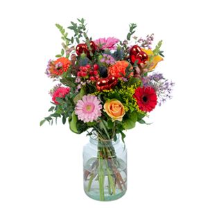 Gemengd boeket met hart