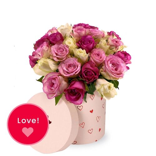 30 mixed roses in hat box love