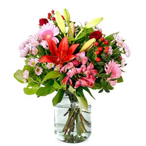 Rosa-roter Blumenstrauß mit Vase