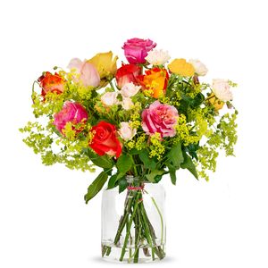 Bouquet of roses mixed